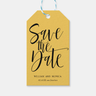 Fettkalligraphie Modernes Senf Save the Date Geschenkanhänger