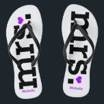 Fettschrift (lila) flip flops<br><div class="desc">Spaß,  maßgeschneiderte Hochzeitskippen</div>