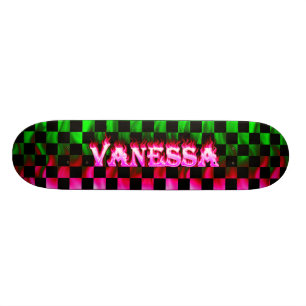 Feu et flammes roses du skateboard de Vanessa