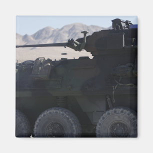 Feuer eines Licht-gepanzerten Fahrzeugs Magnet