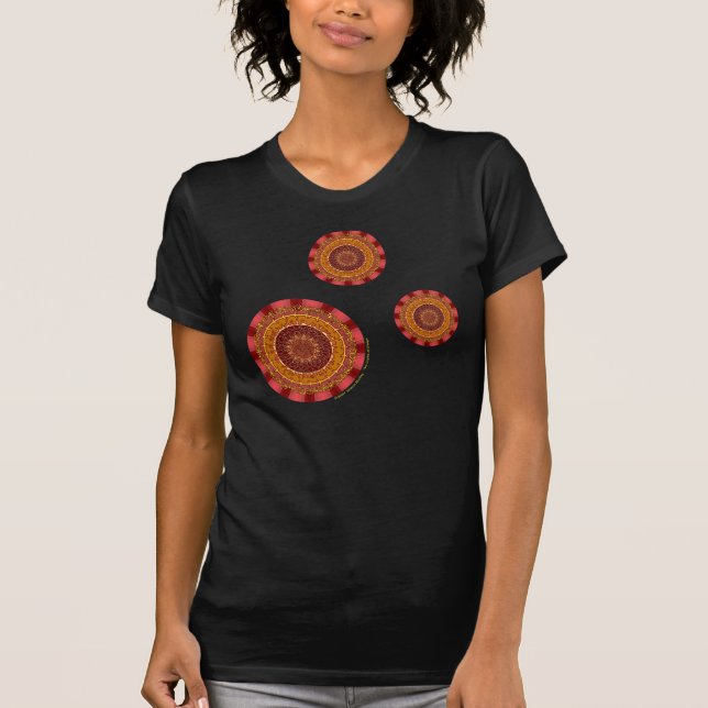 Feuer-Mandala-Frauen-Dunkles Shirt (Vorderseite)
