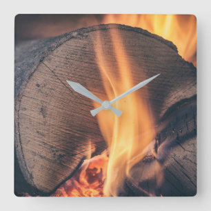 Feuerholz Quadratische Wanduhr