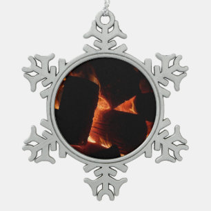 Feuerstelle Winter Brennholz Schneeflocken Zinn-Ornament