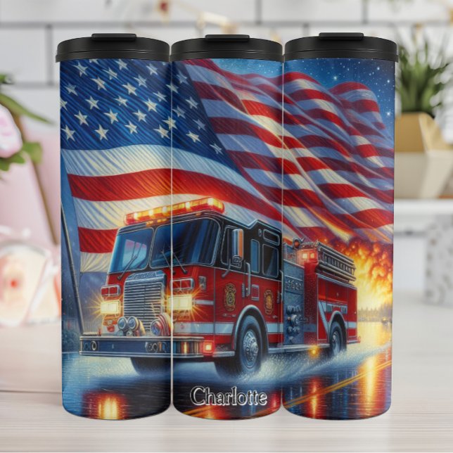 Feuerwehrfahrzeug mit amerikanischer Flagge Thermosbecher (Von Creator hochgeladen)