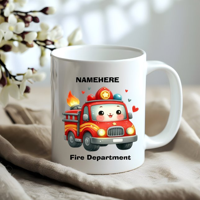Feuerwehrfahrzeug mit herzengeschmücktem Cartoon Kaffeetasse (Von Creator hochgeladen)
