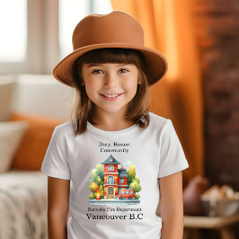 Feuerwehrmann am warmen Frühlingsnachmittag T-Shirt