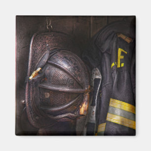 Feuerwehrmann - getragen und verwendet magnet