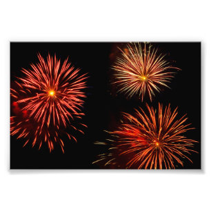 Feuerwerk-Trio gegen schwarzen Himmel Fotodruck
