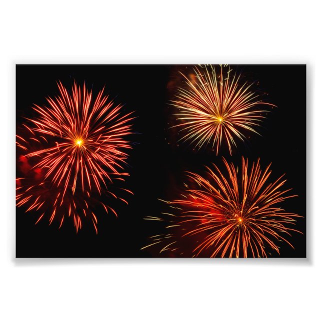 Feuerwerk-Trio gegen schwarzen Himmel Fotodruck (Vorne)