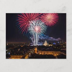 Feuerwerke in der Nachtstadt Postkarte