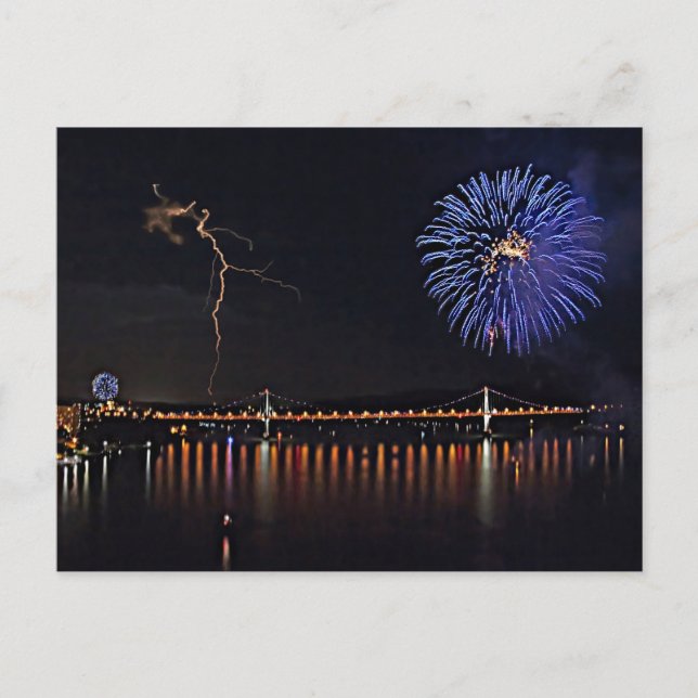 Feuerwerke über dem Hudson River Postkarte (Vorderseite)