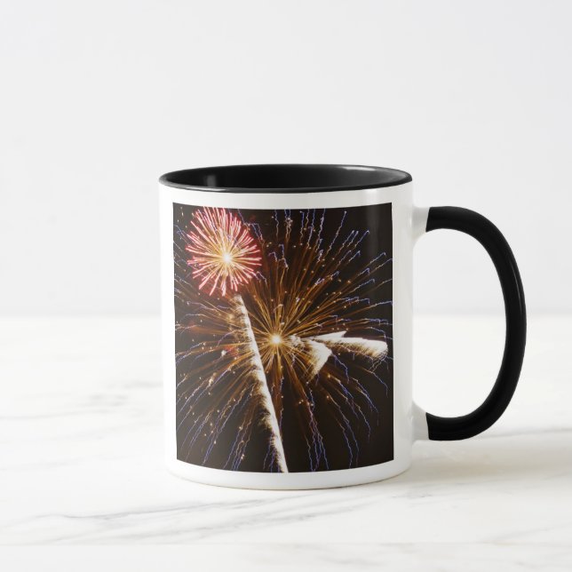 Feuerwerke zeigen auf Savannah River 2 an Tasse (Rechts)