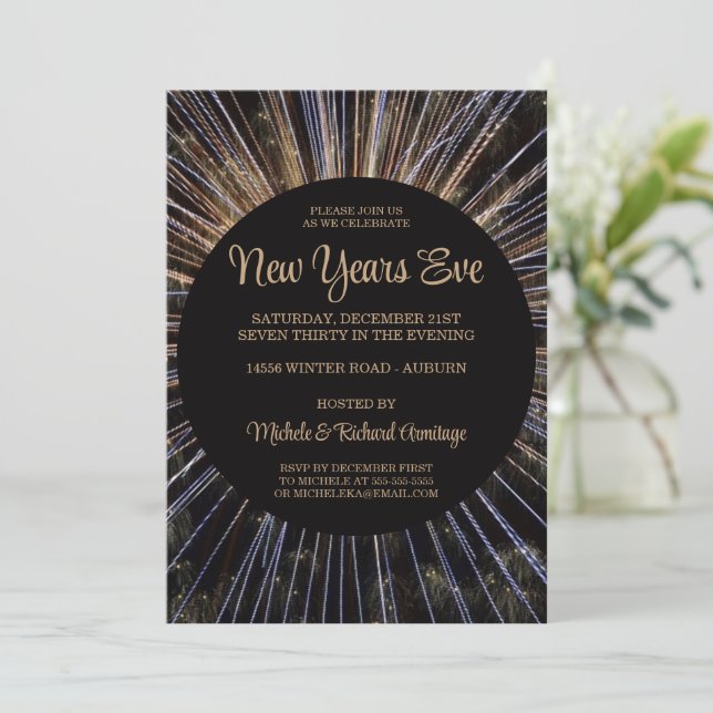 Feuerwerksfeier Neujahr Einladung (Stehend Vorderseite)