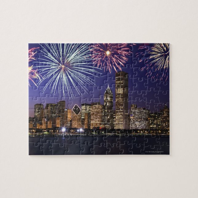 Feuerwerkskörper über der Skyline von Chicago (Horizontal)