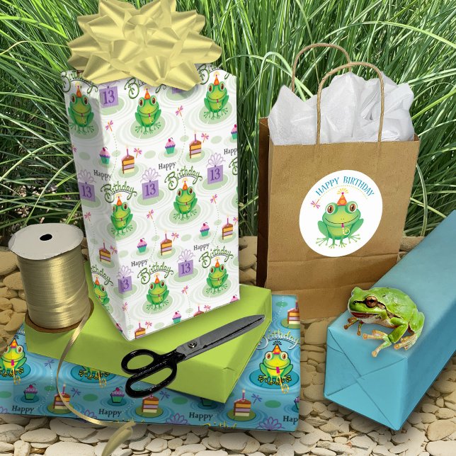 Feuille De Papier Cadeau 13e Anniversaire Grenouille Toads Of Fun (Sticker: https://www.zazzle.com/green_birthday_frog_party_hat_classic_round_sticker-2170335737729160)
