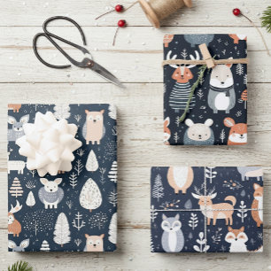 Feuille De Papier Cadeau Animaux de la forêt scandinave Noël hiver