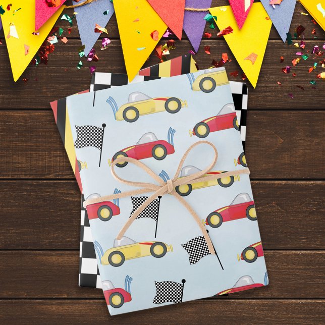 Feuille De Papier Cadeau Anniversaire Boy Whimsical Race Cars mignon Motif (Créateur téléchargé)