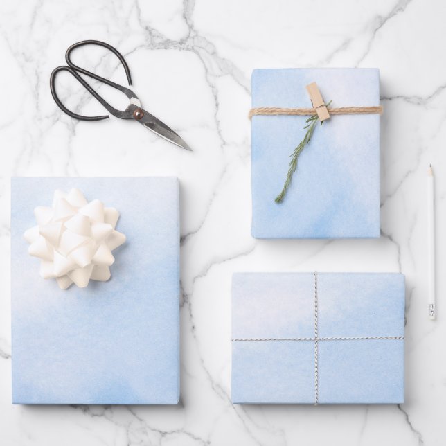Feuille De Papier Cadeau Aquarelle moderne nuages bleus (Recto)