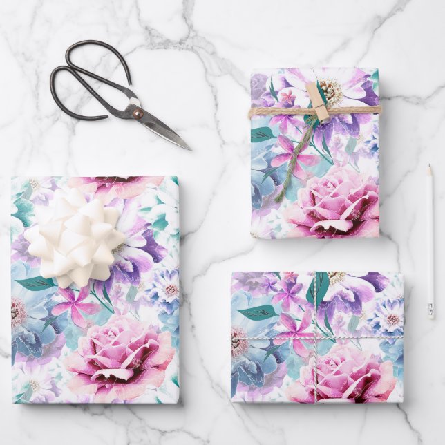 Feuille De Papier Cadeau Aquarelle rose, fleurs bleues. (Recto)