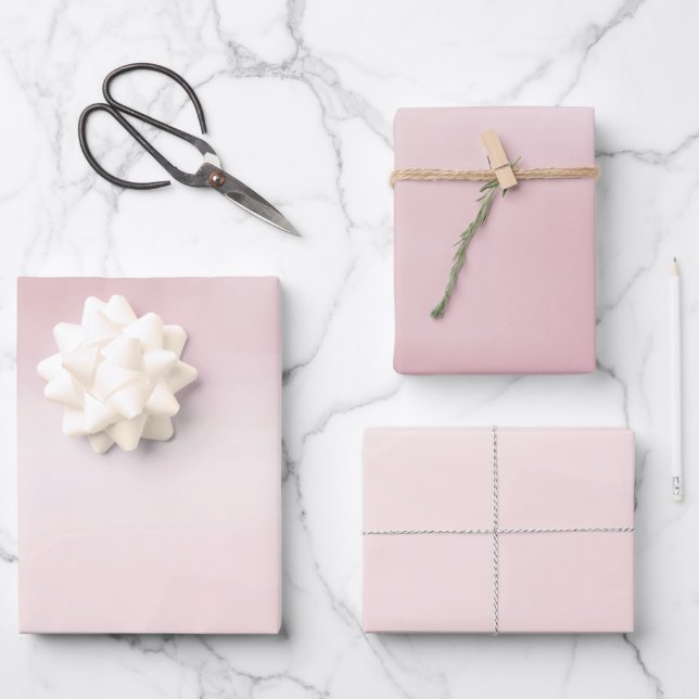 Feuille De Papier Cadeau Aquarelle rose pâle   (Recto)