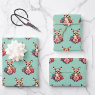 Feuille De Papier Cadeau Bébé cerf avec Roses et feuillage vert