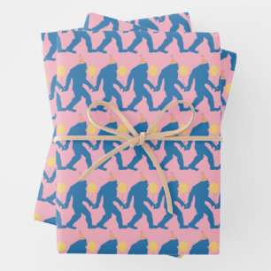 Feuille De Papier Cadeau Bigfoot Anniversaire Rose, Bleu et Jaune Ludique