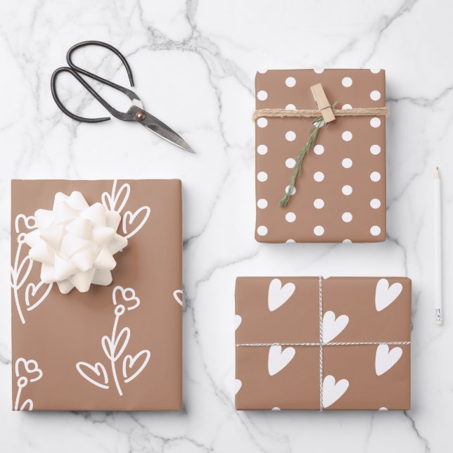 Feuille De Papier Cadeau Boho Brown Coeurs Fleurs Pois (Recto)