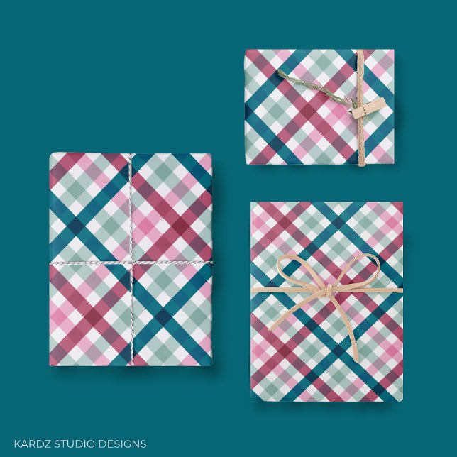 Feuille De Papier Cadeau Cadeau En vichy moderne (Gingham modern gift wrapping paper in pink, mint, and teal colors. Trendy pattern for pretty gifts.)