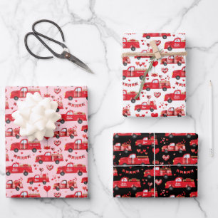 Feuille De Papier Cadeau Camions Valentine en rose, blanc et noir