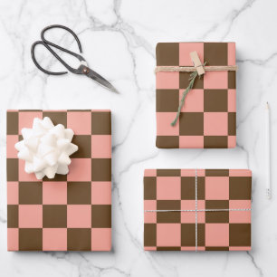 Feuille De Papier Cadeau Carton Brown foncé et rose clair