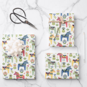 Feuille De Papier Cadeau Chevaux Dala suédois colorés