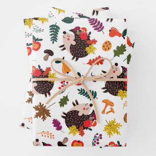 Feuille De Papier Cadeau Chute dans le hérisson de la mignonne de la forêt