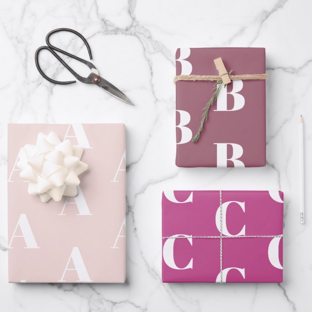 Feuille De Papier Cadeau Couleur rose monogramme sur mesure chic (Recto)