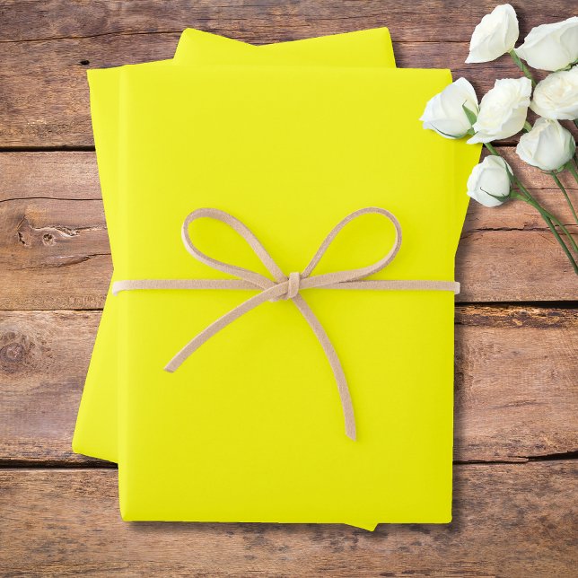 Feuille De Papier Cadeau Couleur uni jaune néon | Classique | Élégant (Créateur téléchargé)