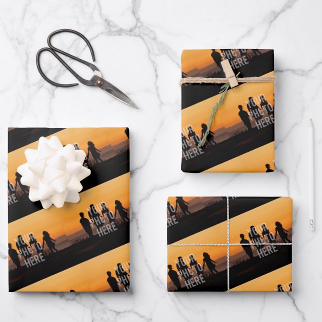 Feuille De Papier Cadeau Créez votre propre garde-photo de famille personna (Recto)