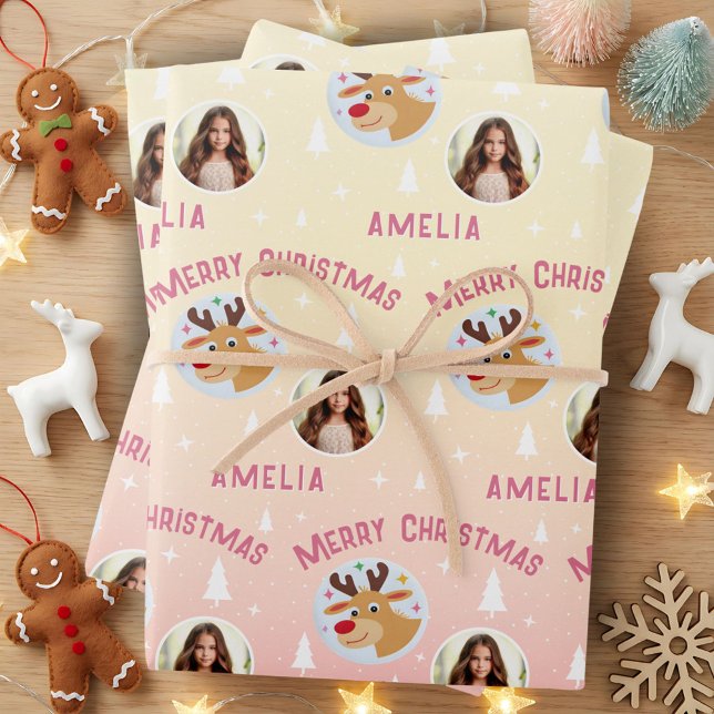 Feuille De Papier Cadeau Cute Pink Reindeer Kid`s Name Photo Christmas (Créateur téléchargé)
