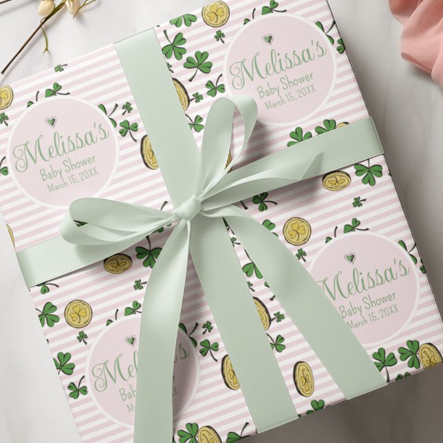 Feuille De Papier Cadeau Cute rose et blanc Clochers Baby shower irlandais (Cute and Feminine Hand-drawn Irish Illustrations against a Pastel Pink and White Pinstripe Pattern. )