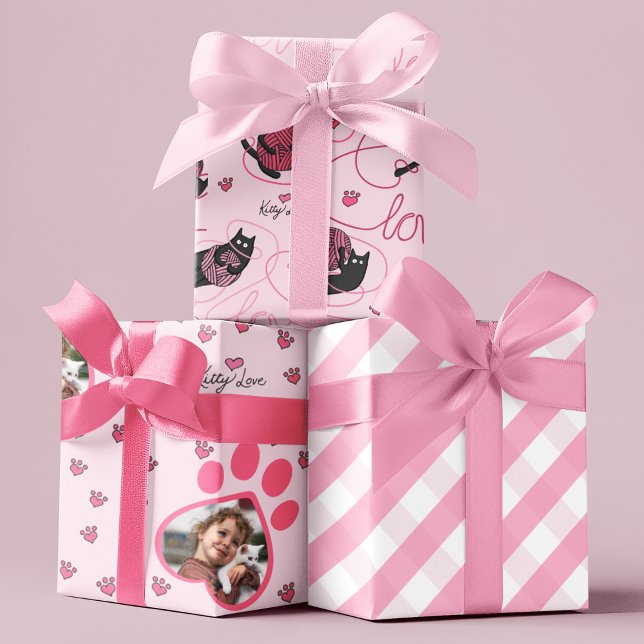 Feuille De Papier Cadeau Cute Rose Kitty Love Photo Enfants personnalisés (Pink Cute Kitty set of 3 Gift Wrap Sheets. Custom Photo in Kitty Paw & Cats Playing with Pink Yarn.)