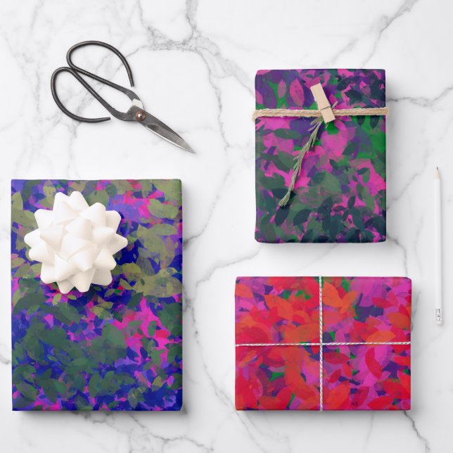 Feuille De Papier Cadeau Élégant bleu violet rose et fleurs rouges (Recto)