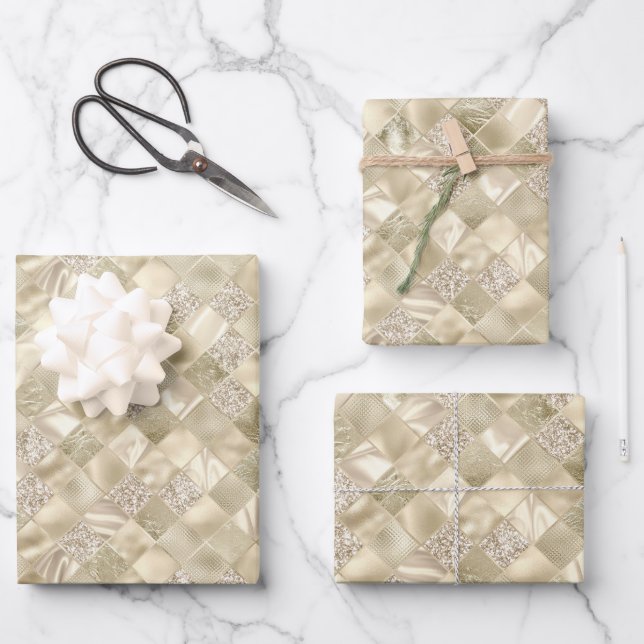 Feuille De Papier Cadeau Élégant motif d'or de Noël (Recto)