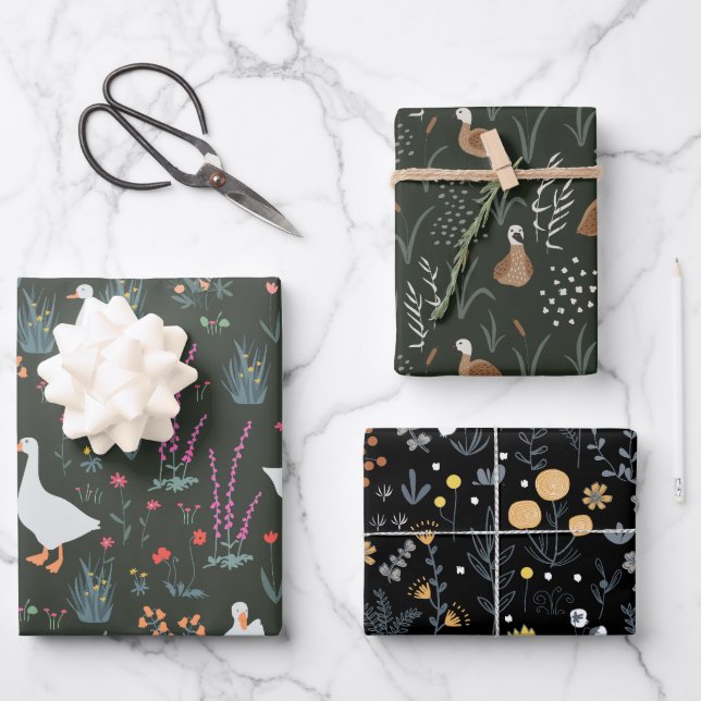 Feuille De Papier Cadeau Élégant motif floral chic foncé (Recto)