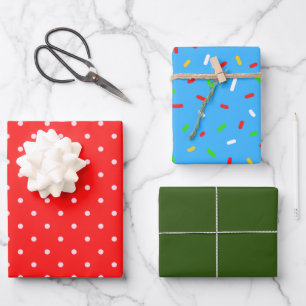 Feuille De Papier Cadeau Elégant motif vert rouge bleu points Noël