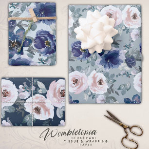 Feuille De Papier Cadeau Élégant rose pâle et Roses d'aquarelle marine