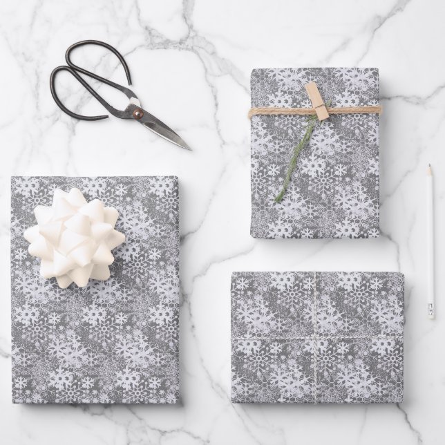 Feuille De Papier Cadeau Élégant Silvery White Snowflakes Winter Grey (Recto)