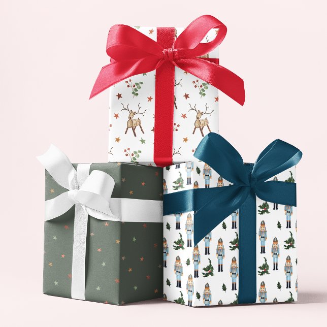 Feuille De Papier Cadeau Étoiles Rustiques de rennes de Noël Motifs festifs (Créateur téléchargé)
