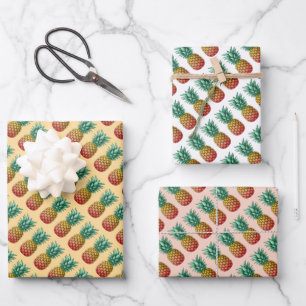 Feuille De Papier Cadeau Fête tropicale avec ananas rétro