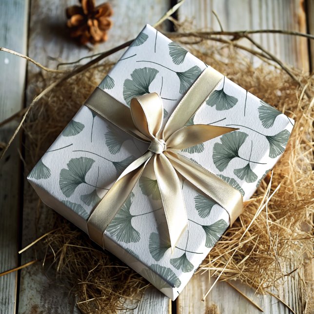 Feuille De Papier Cadeau Feuillage moderne de Ginkgo vert sauge (Créateur téléchargé)