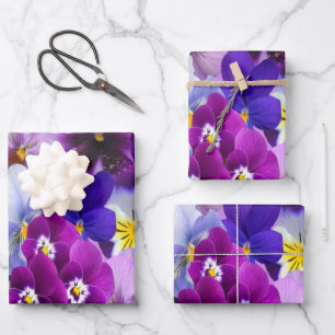 Feuille De Papier Cadeau Fleur de Pensée Violet Bleu Blanc Fleurie Annivers