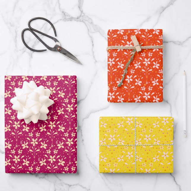 Feuille De Papier Cadeau Fleurs et points (Recto)
