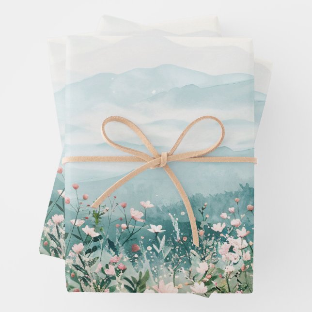 Feuille De Papier Cadeau Fleurs sauvages et monts rose pâle (En situation)
